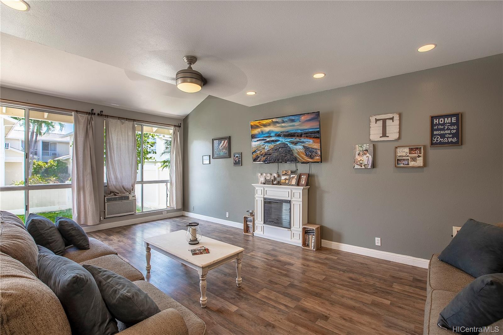 91-957 Laaulu Street  Unit 40F