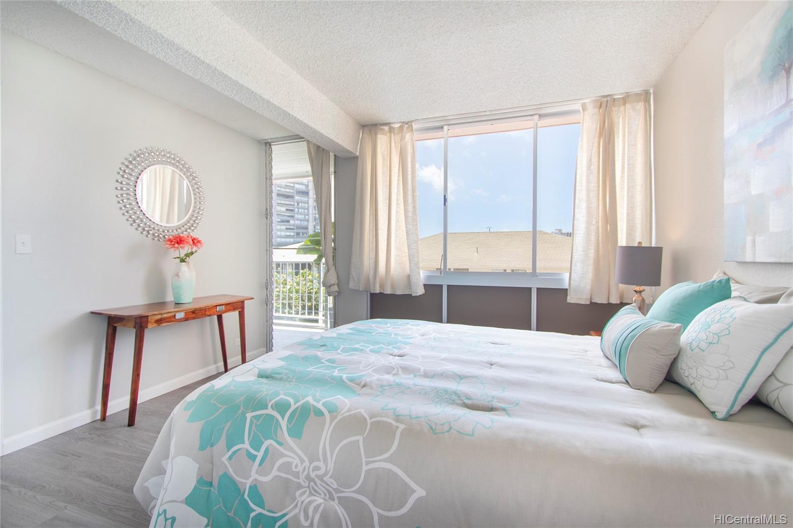2439 Kapiolani Boulevard  Unit 101