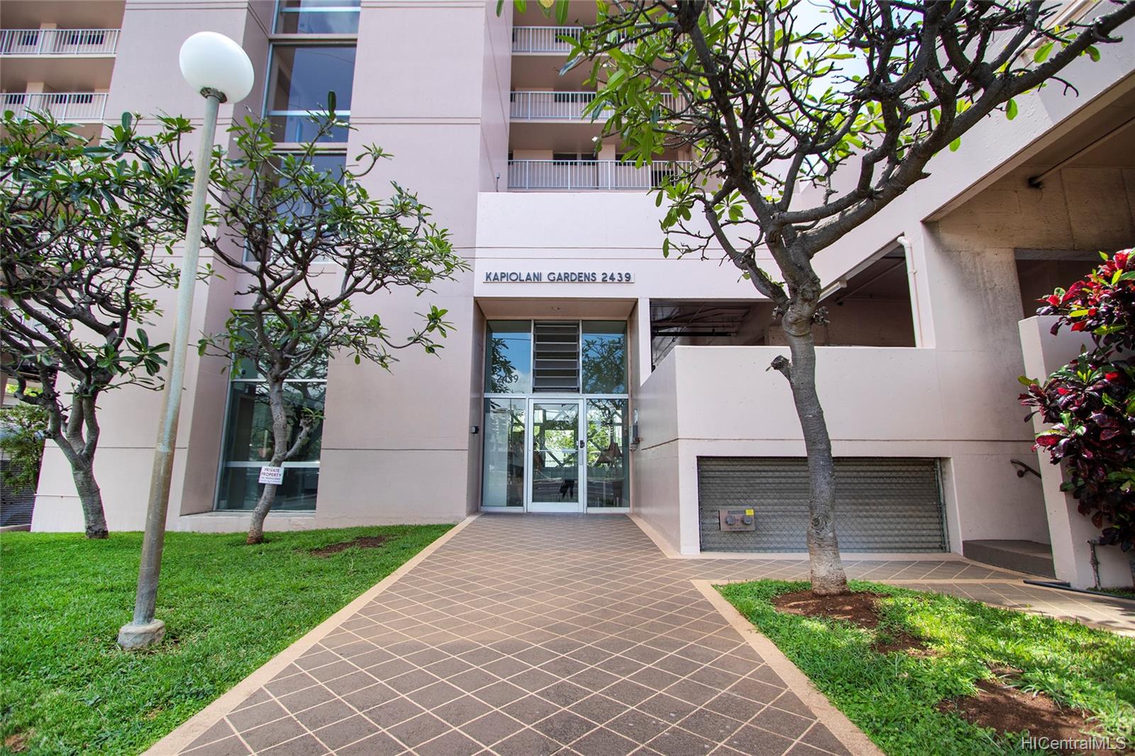 2439 Kapiolani Boulevard  Unit 101
