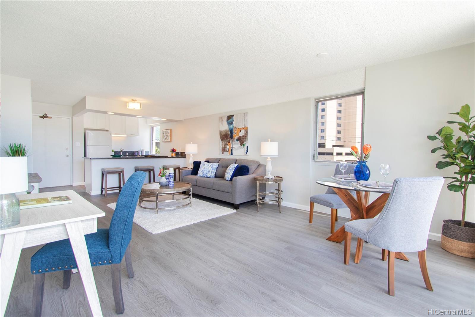 2439 Kapiolani Boulevard  Unit 101