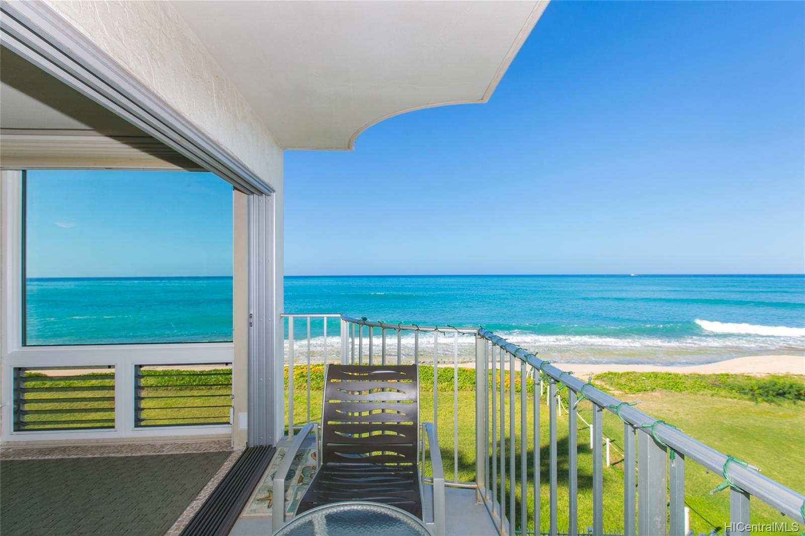 87-561 Farrington Highway  Unit 321