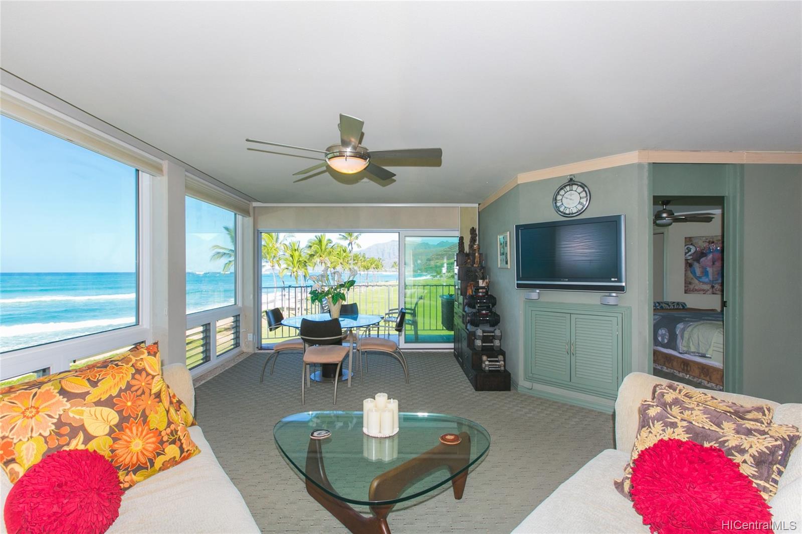 87-561 Farrington Highway  Unit 321