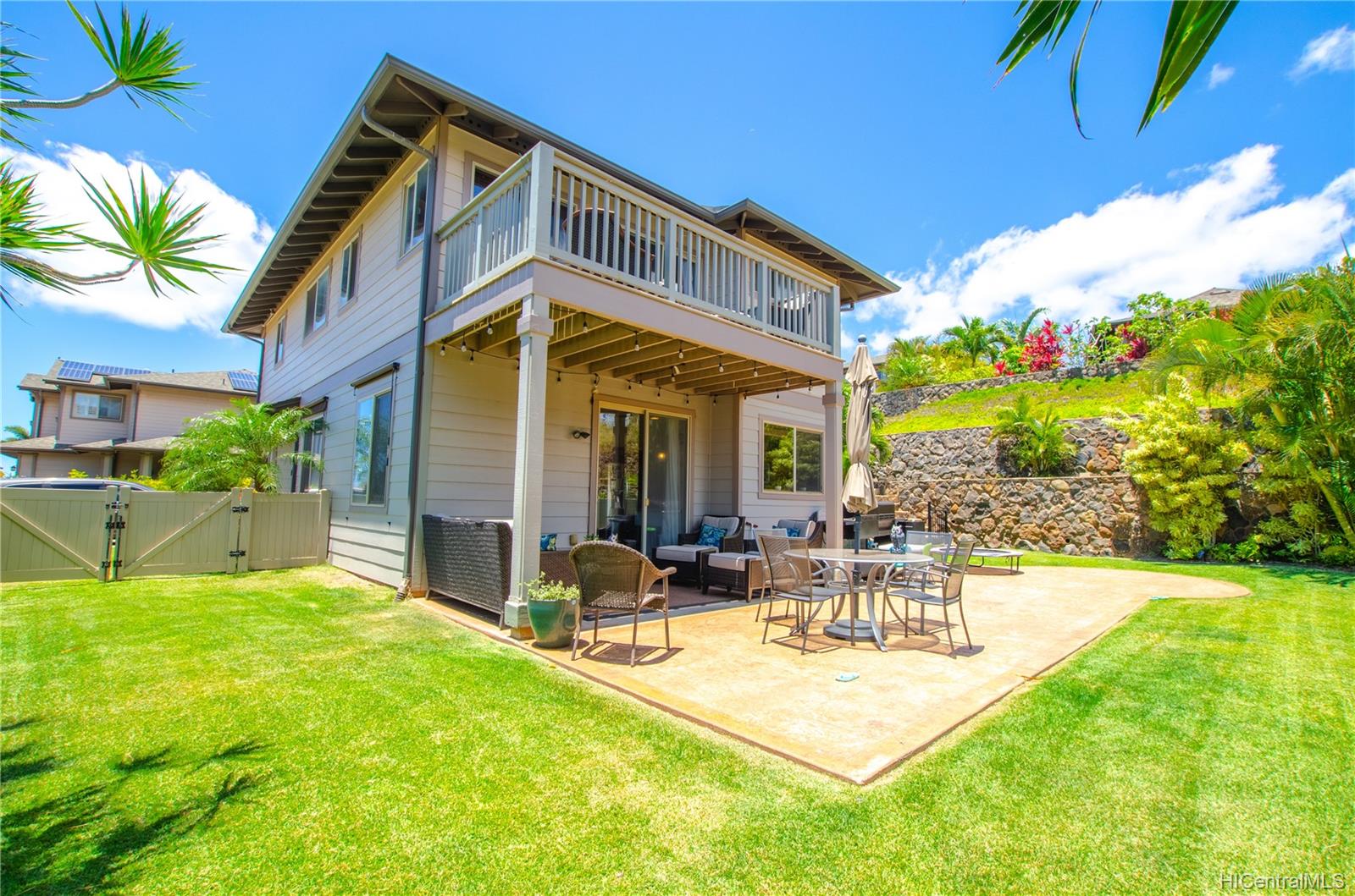 MakakiloKahiwelo Homes for Sale