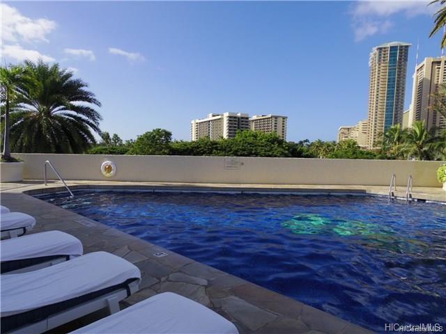 2045 Kalakaua Avenue  Unit 802