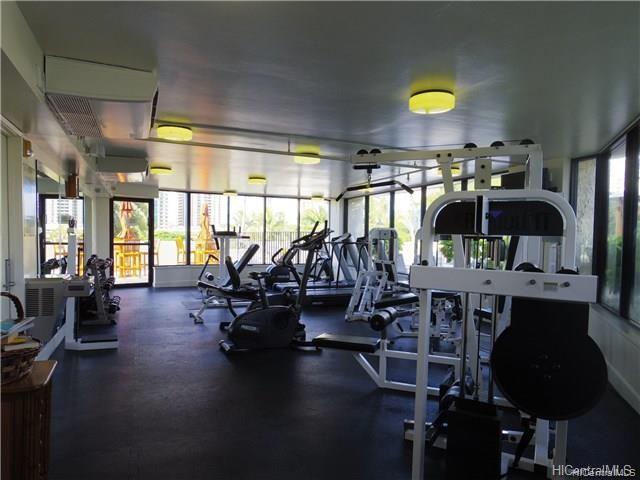2045 Kalakaua Avenue  Unit 802