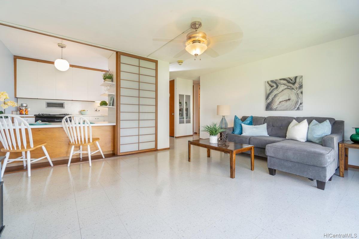 1511 Nuuanu Avenue  Unit 724
