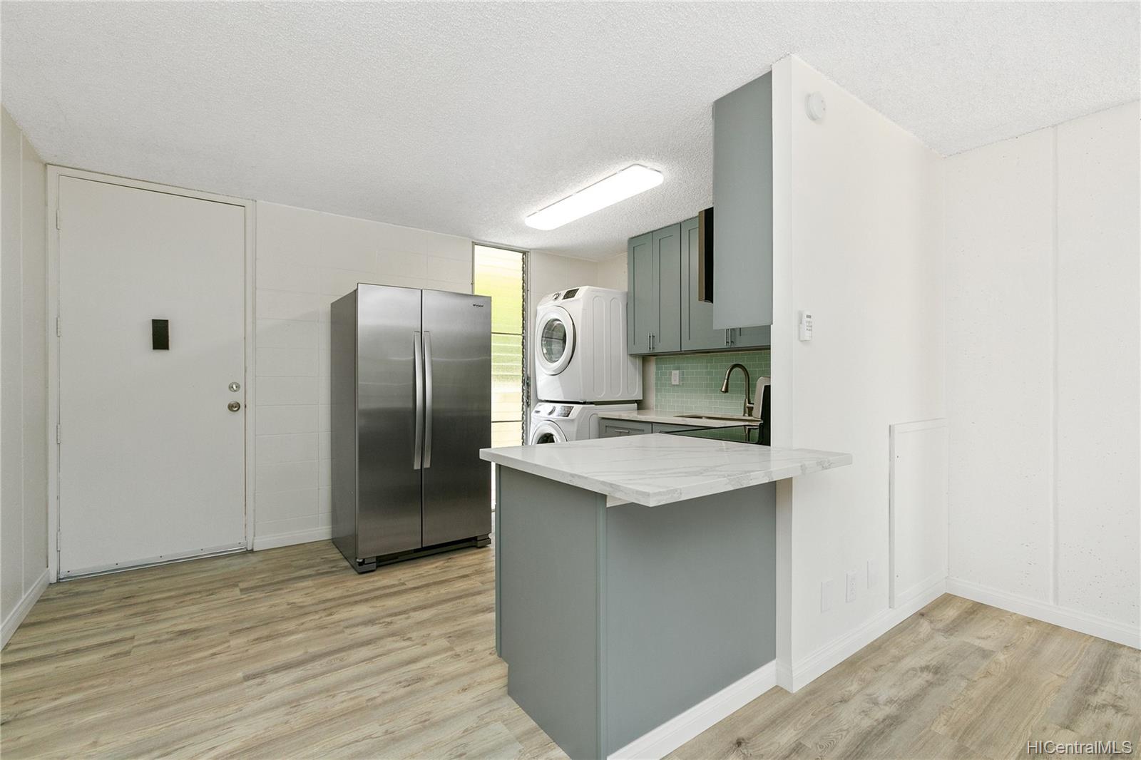 95-045 Waikalani Drive  Unit G401