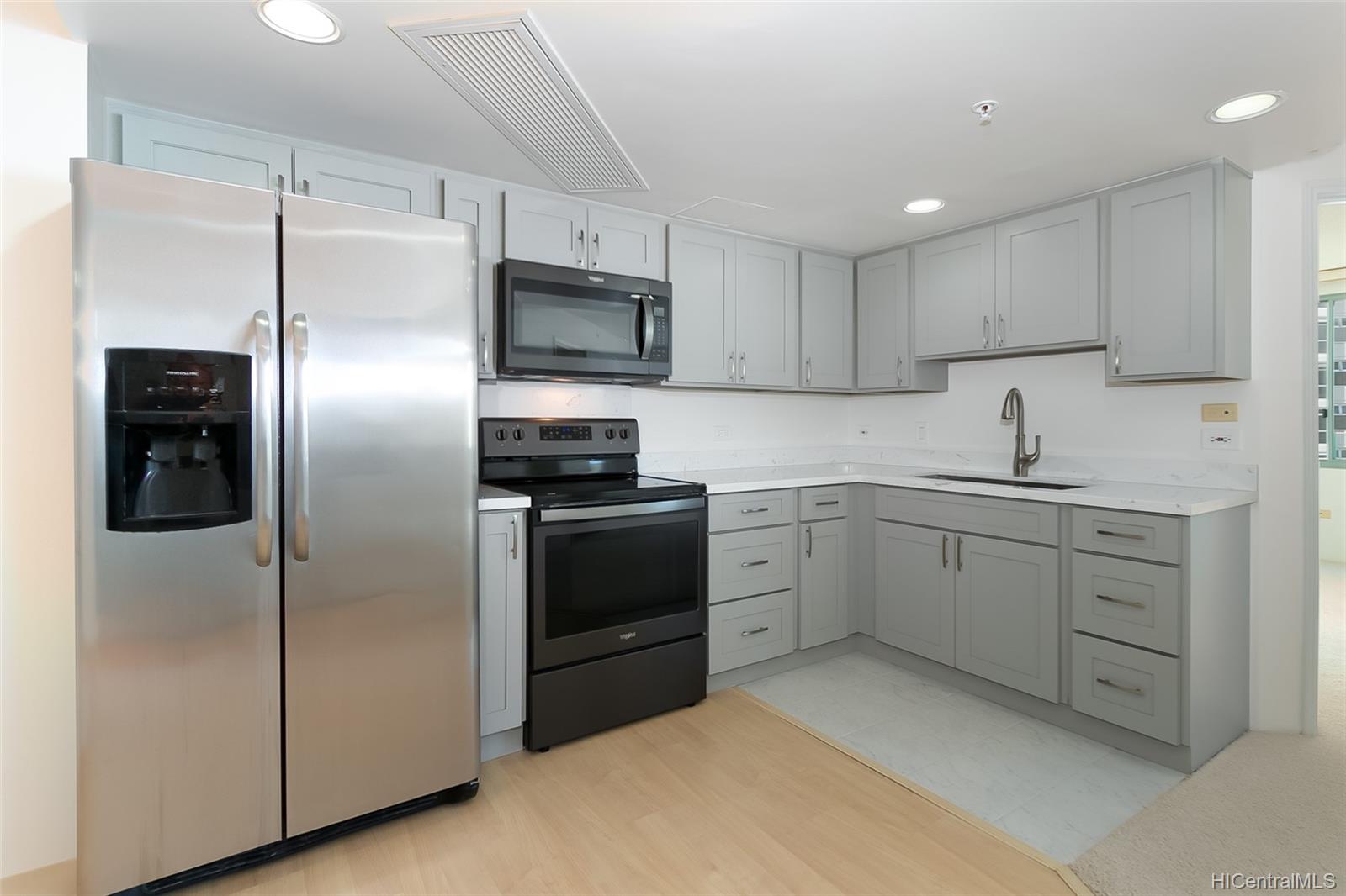 1314 Kalakaua Avenue  Unit 912