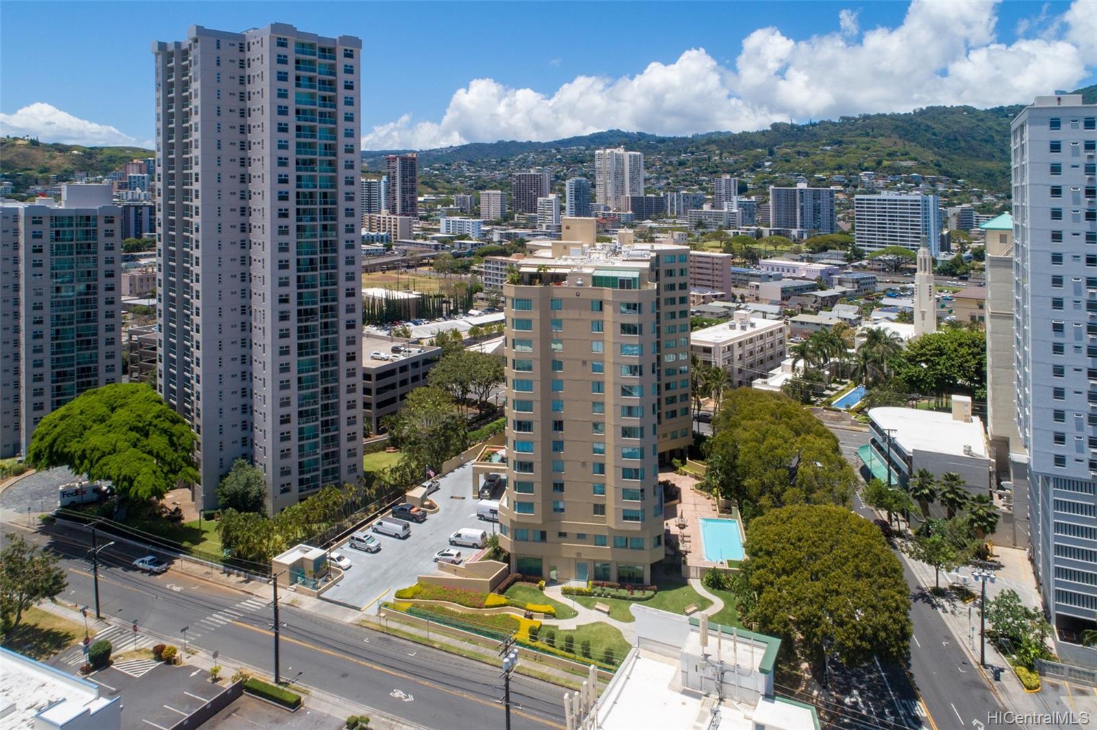 1314 Kalakaua Avenue  Unit 912