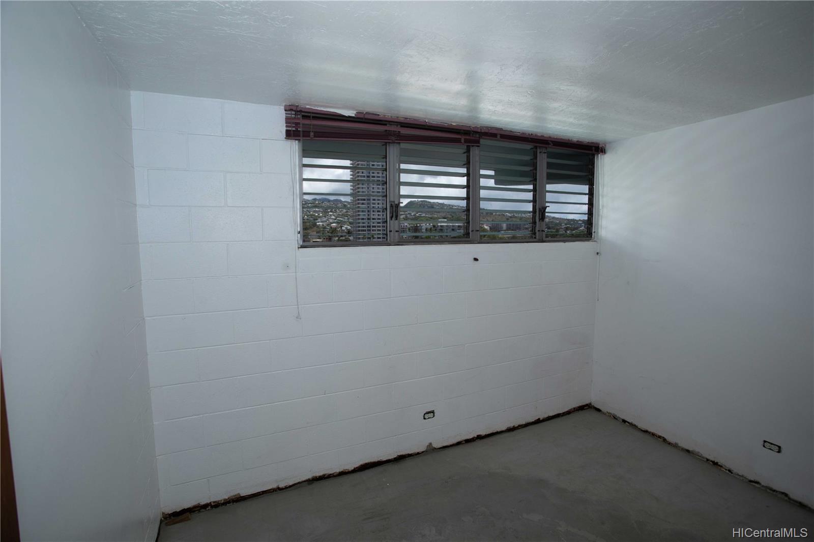 2630 Kapiolani Boulevard  Unit 802