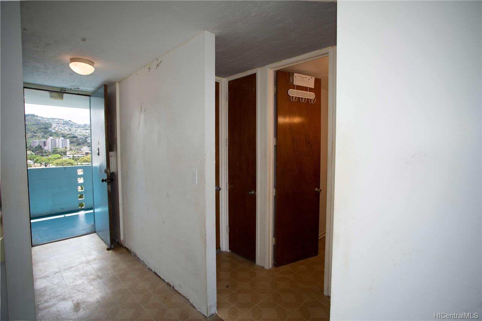 2630 Kapiolani Boulevard  Unit 802