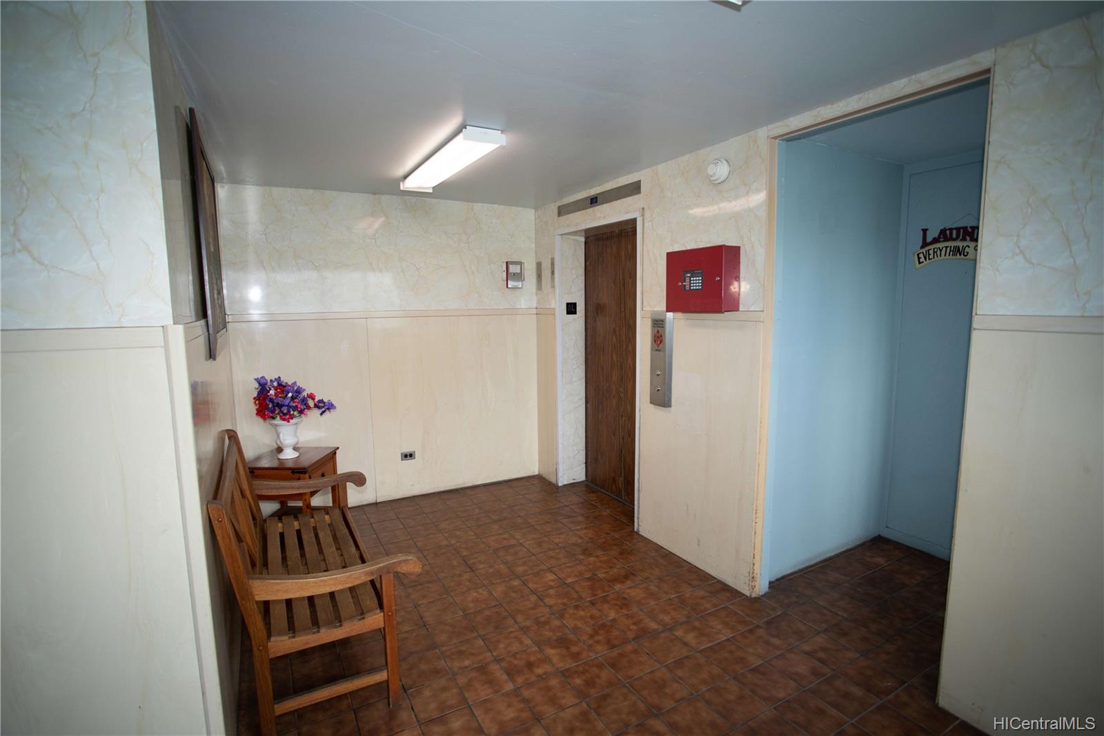 2630 Kapiolani Boulevard  Unit 802