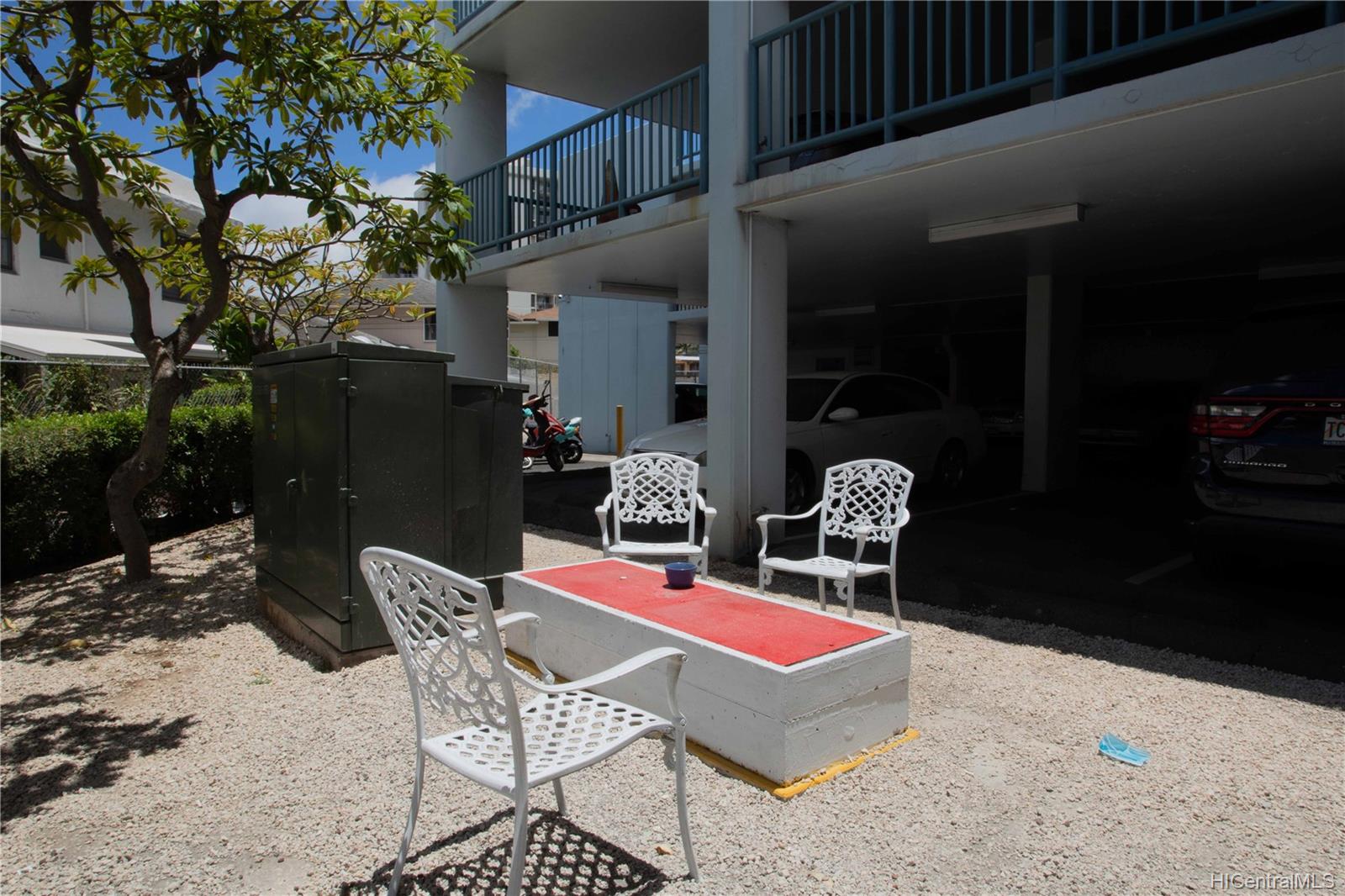 2630 Kapiolani Boulevard  Unit 802