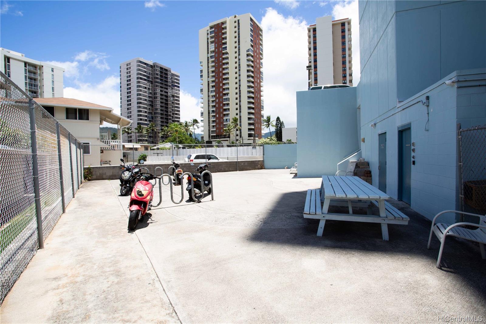 2630 Kapiolani Boulevard  Unit 802