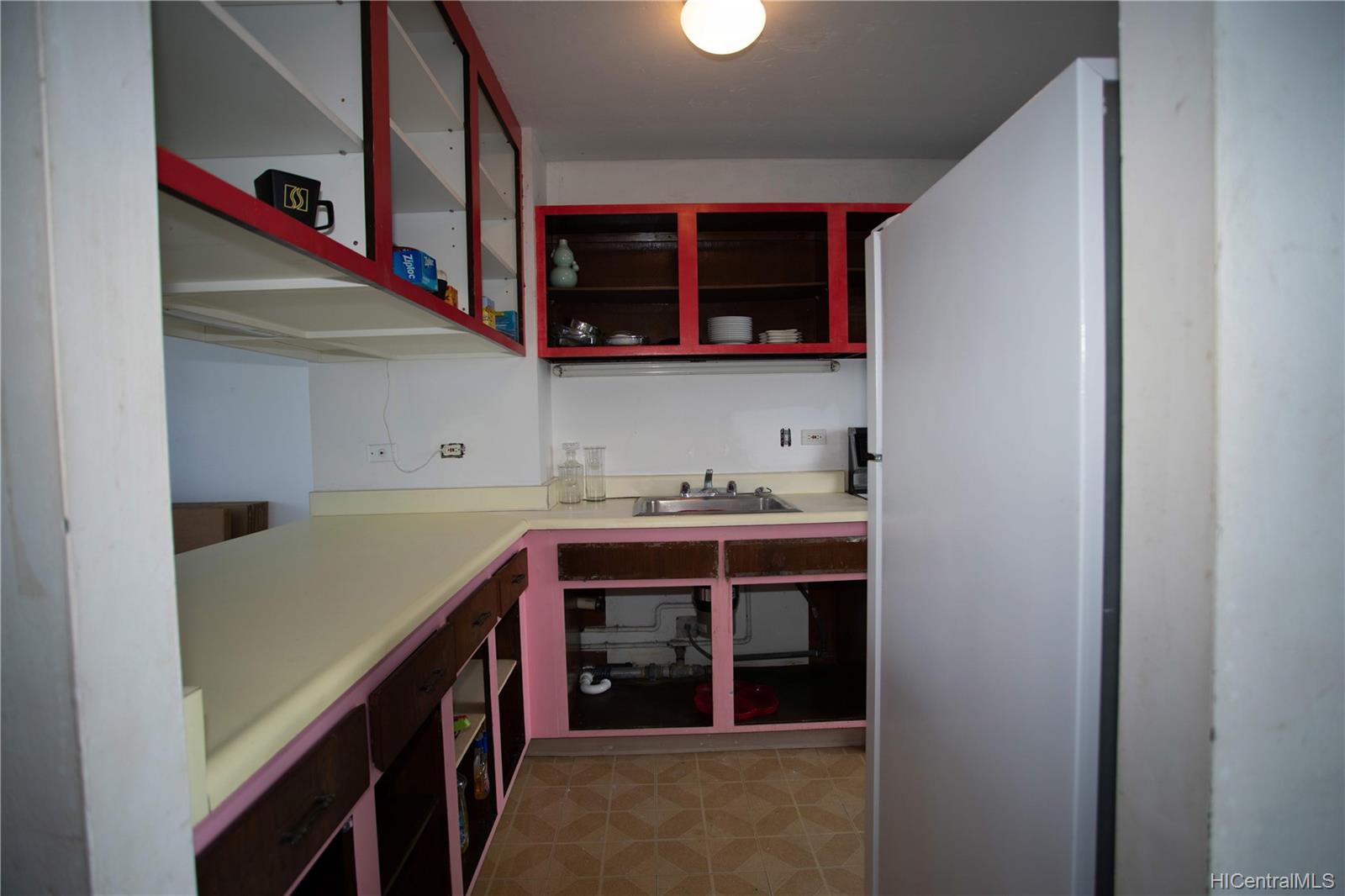 2630 Kapiolani Boulevard  Unit 802