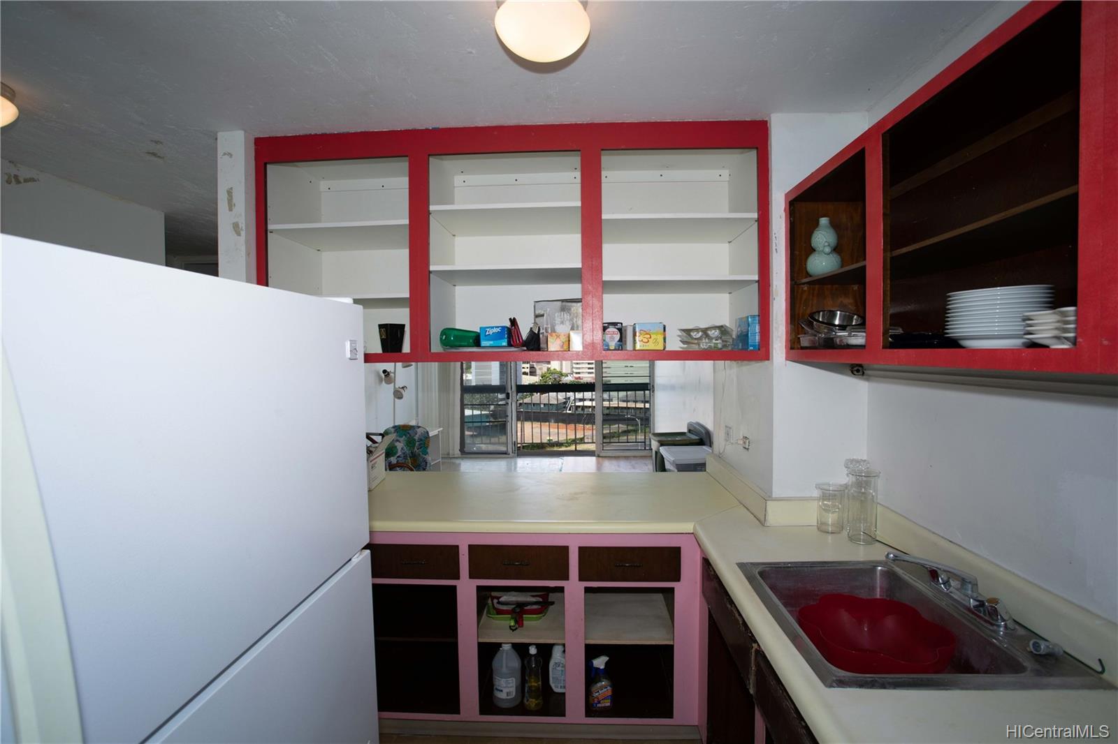 2630 Kapiolani Boulevard  Unit 802