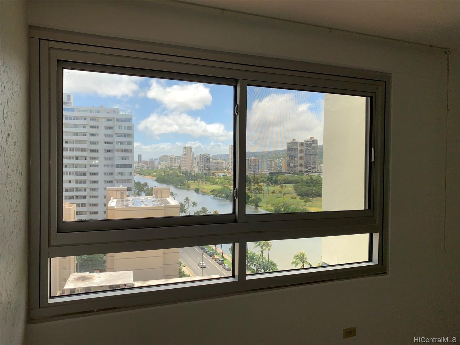 2465 Ala Wai Boulevard  Unit 1203
