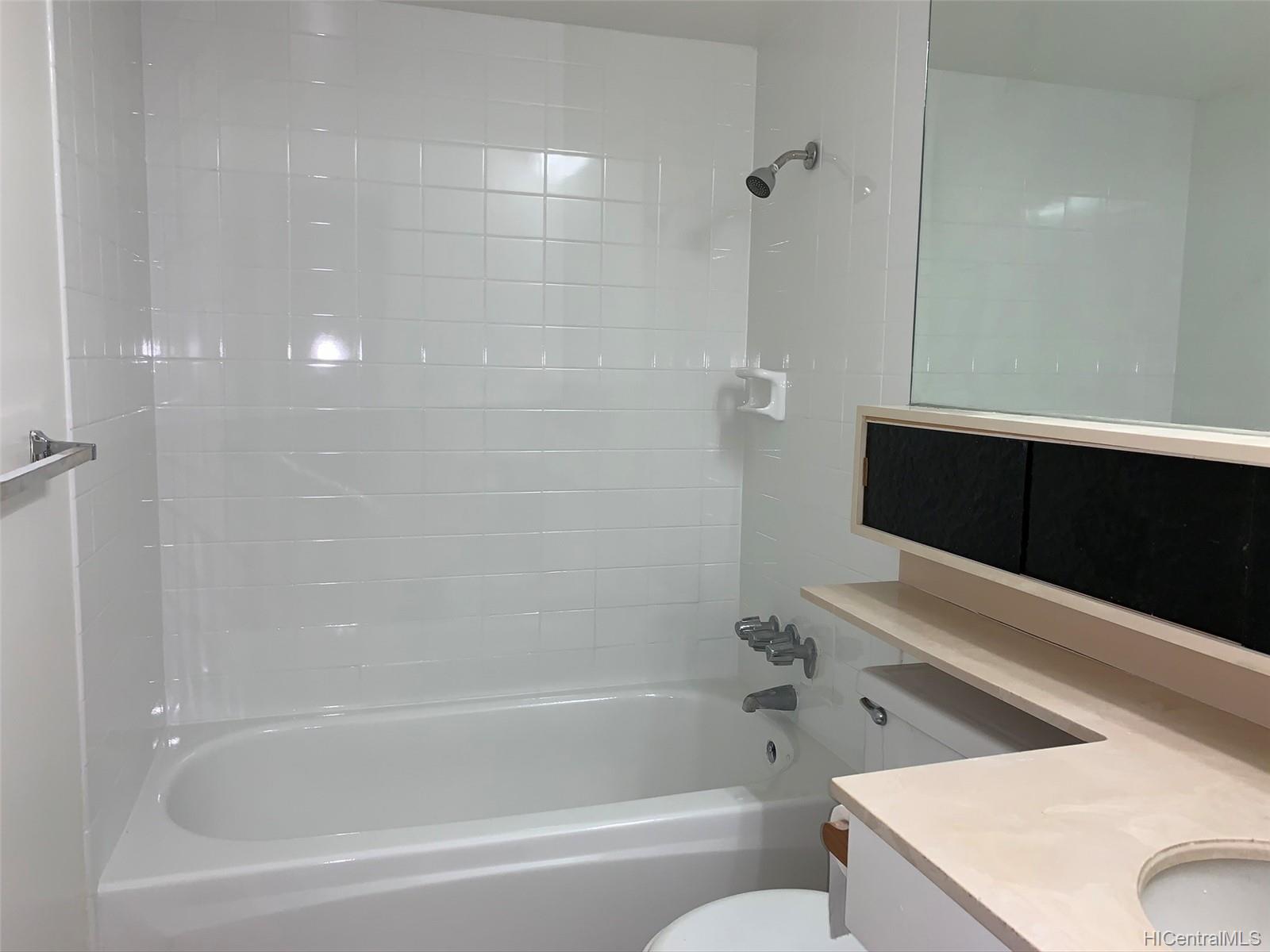 2465 Ala Wai Boulevard  Unit 1203