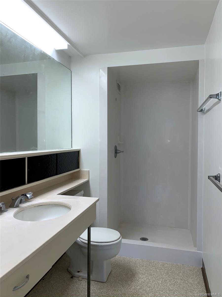2465 Ala Wai Boulevard  Unit 1203
