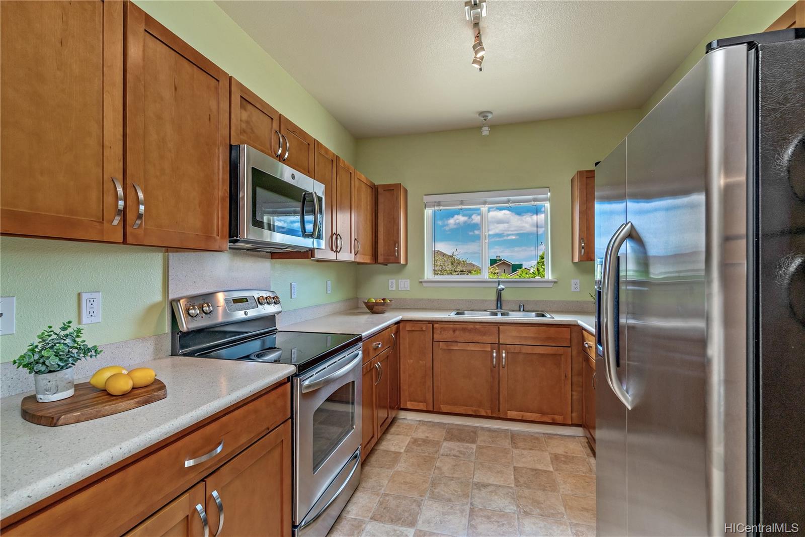 1143 Kakala Street  Unit 302