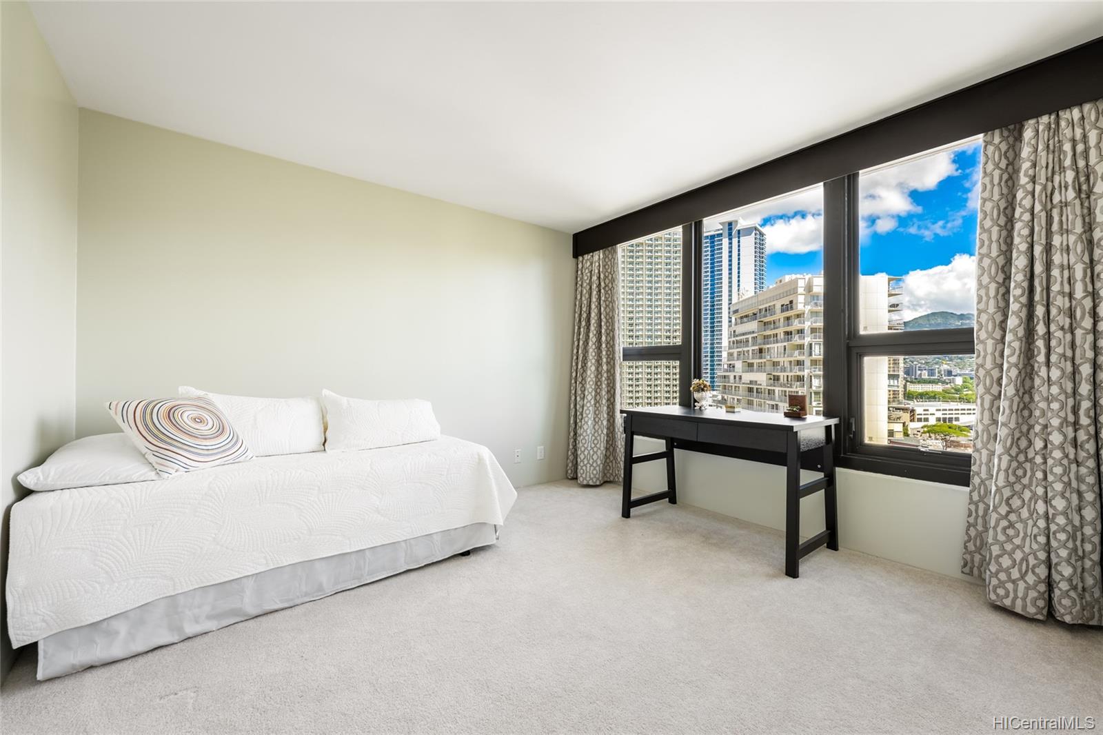 1650 Ala Moana Boulevard  Unit 1613