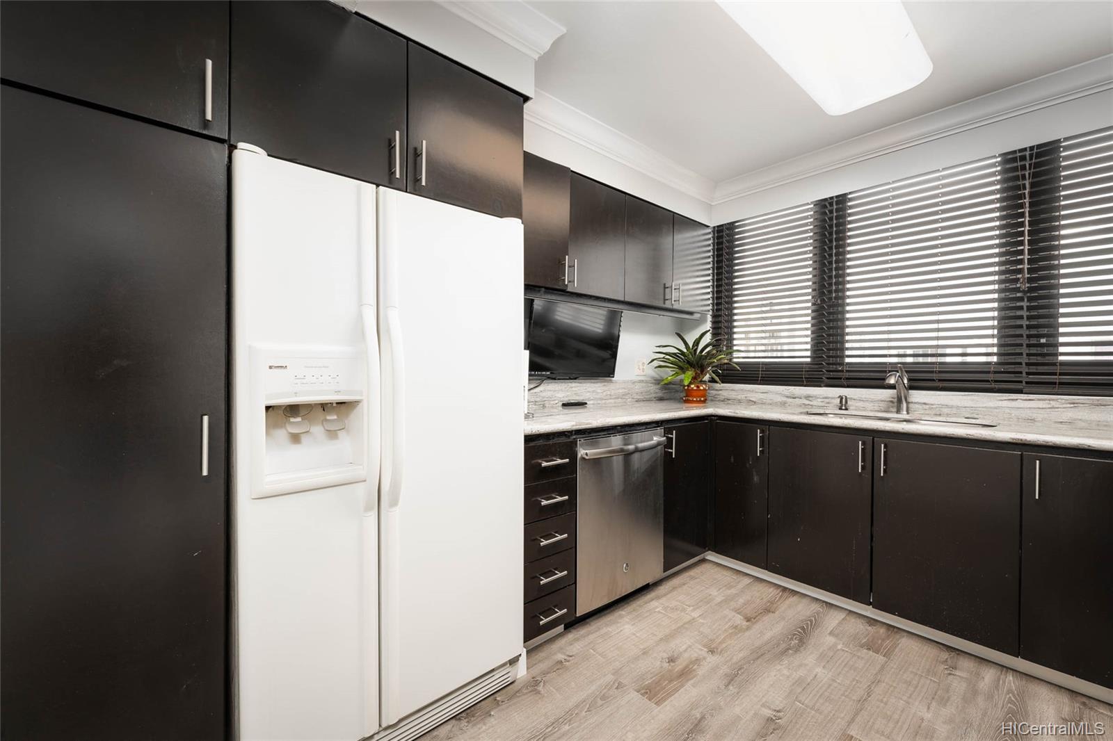 1650 Ala Moana Boulevard  Unit 1613