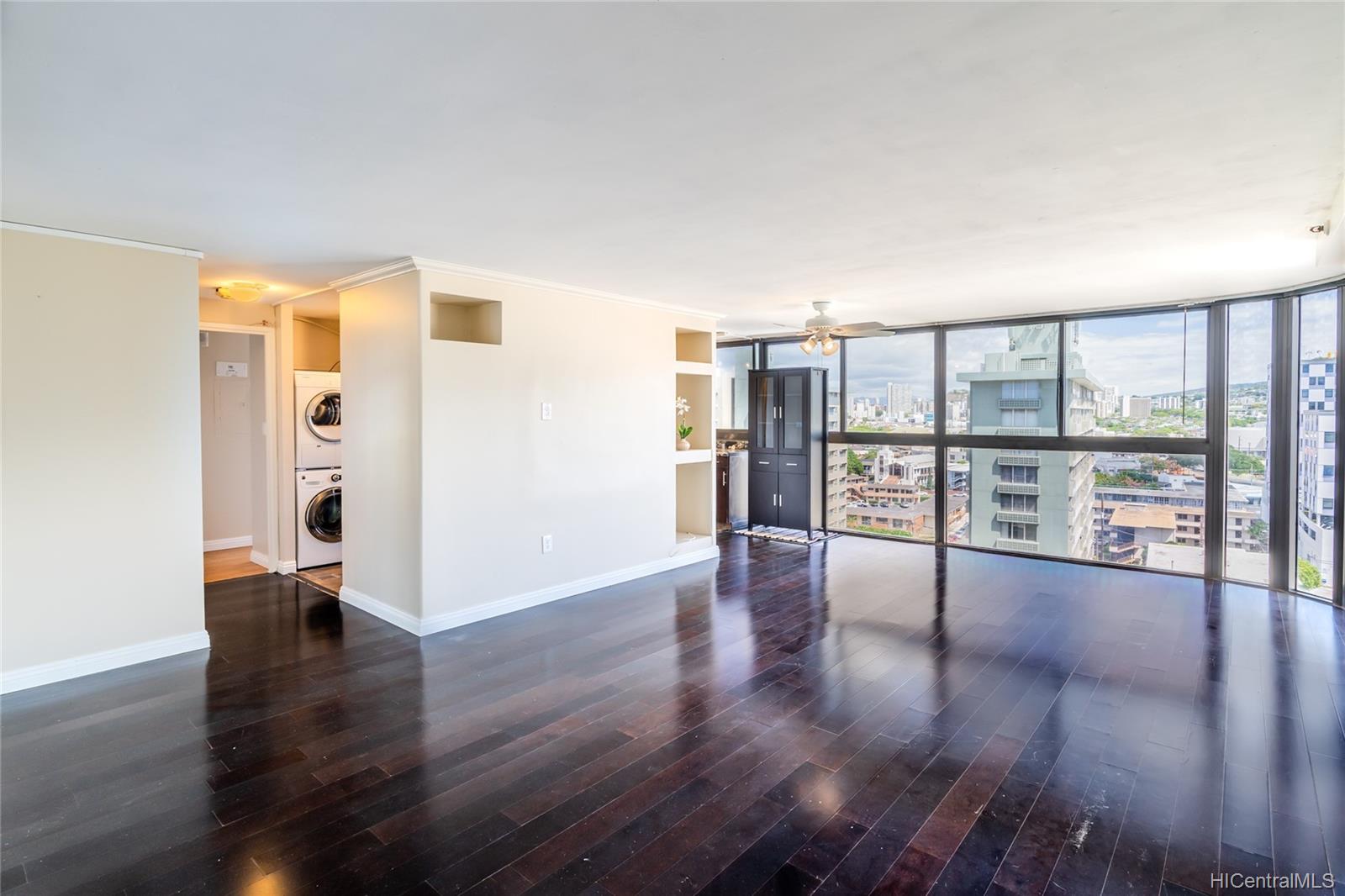 2724 Kahoaloha Lane  Unit 1207