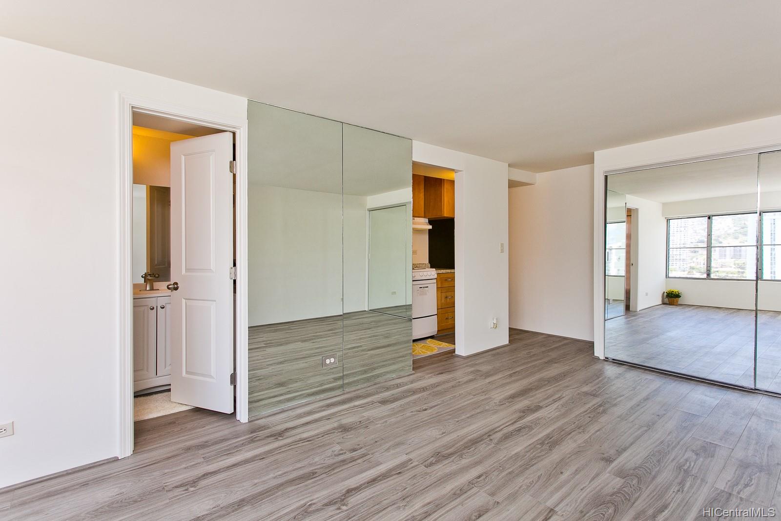 2525 Date Street  Unit 1303