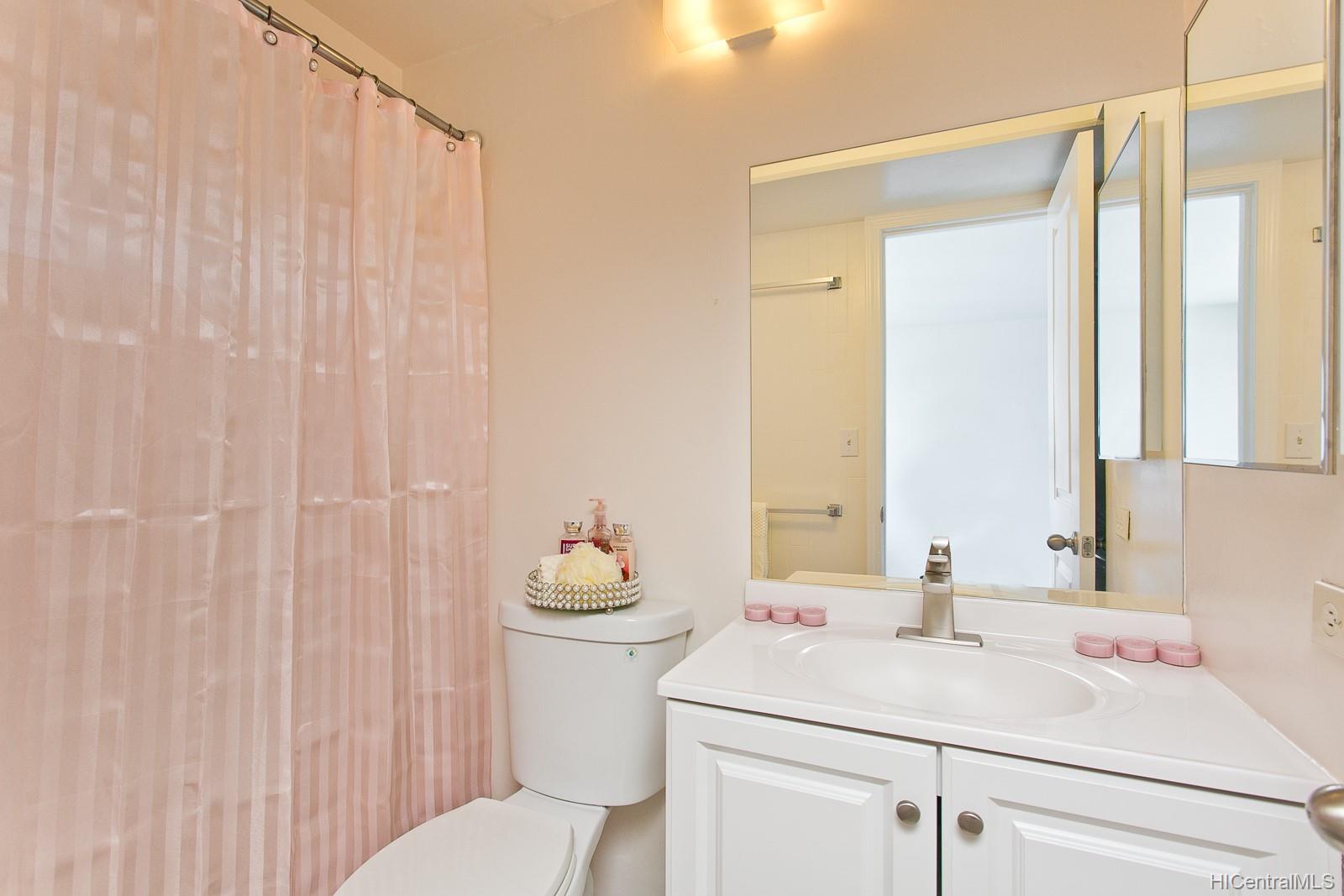 2525 Date Street  Unit 1303