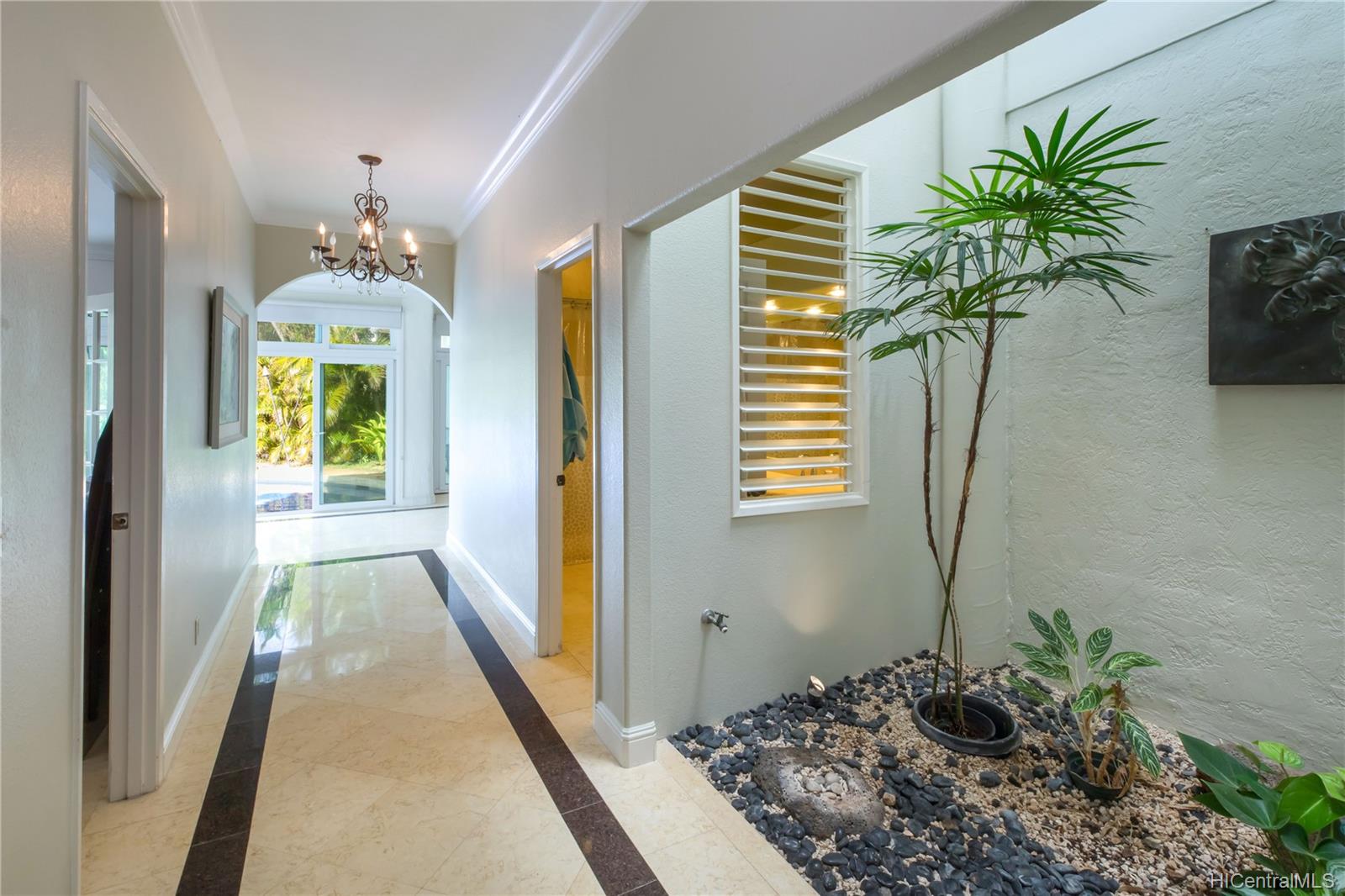 96 Moaniala Place