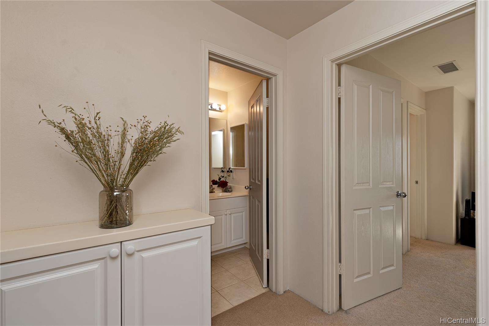 91-1031 Kaimalie Street  Unit 4E2