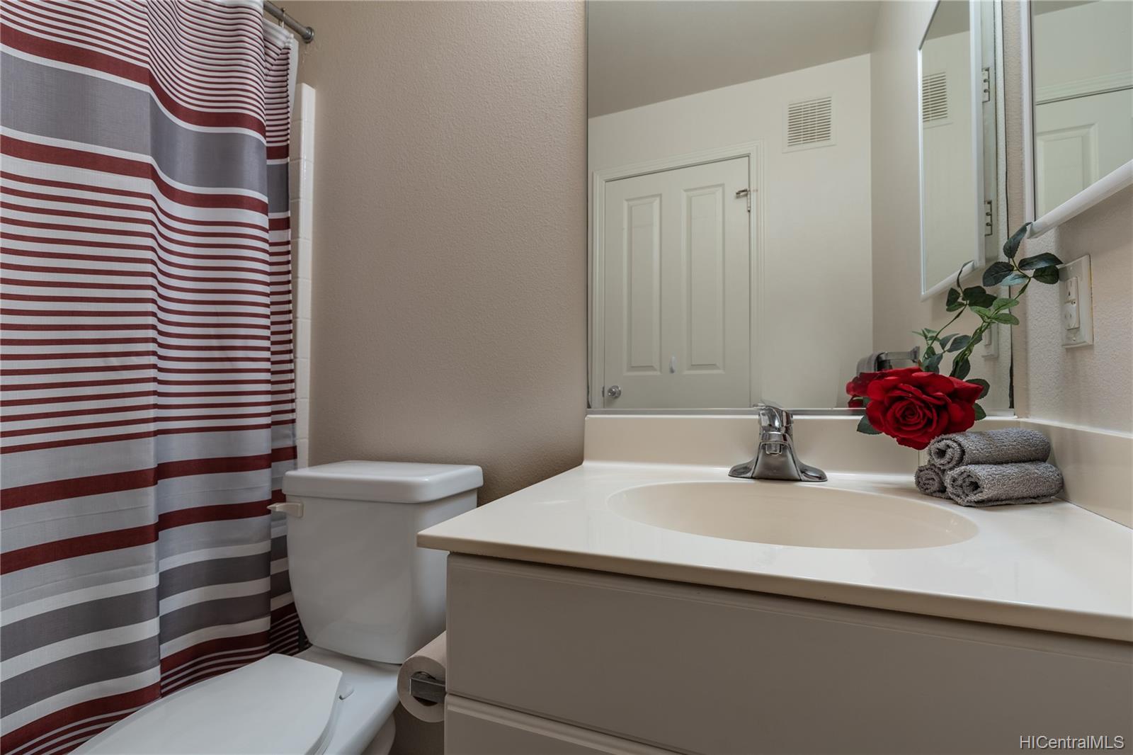 91-1031 Kaimalie Street  Unit 4E2