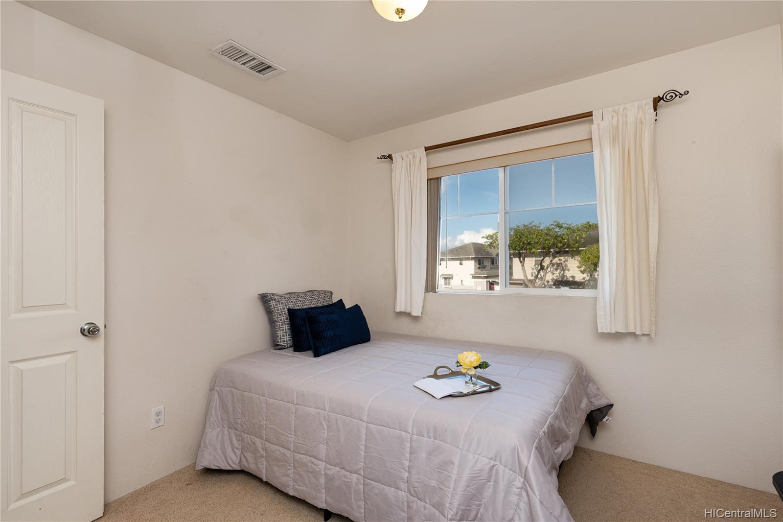 91-1031 Kaimalie Street  Unit 4E2