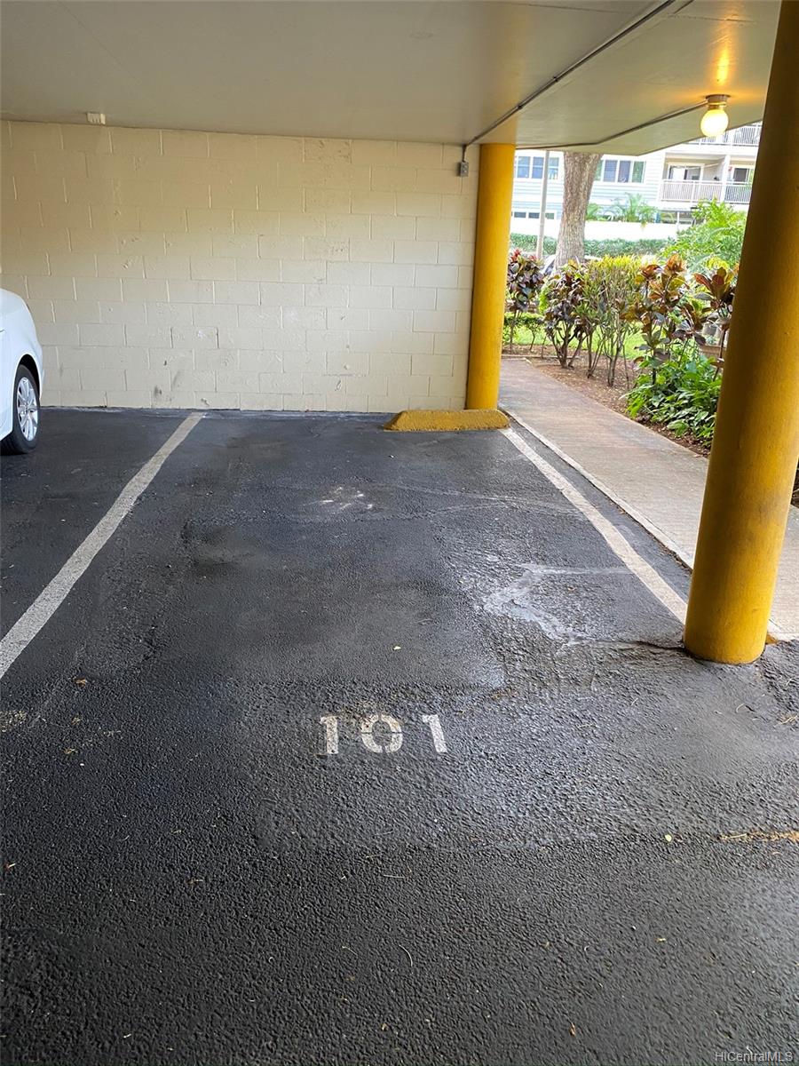 95-055 Waikalani Drive  Unit H107