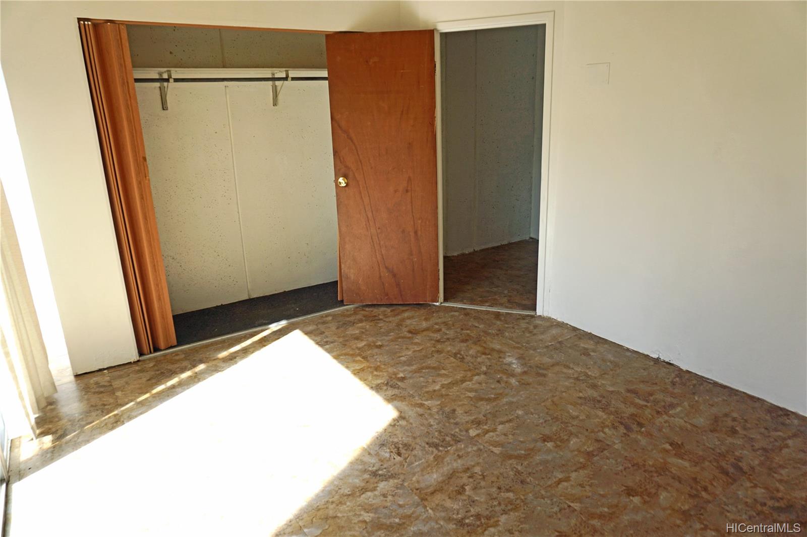 95-055 Waikalani Drive  Unit H107