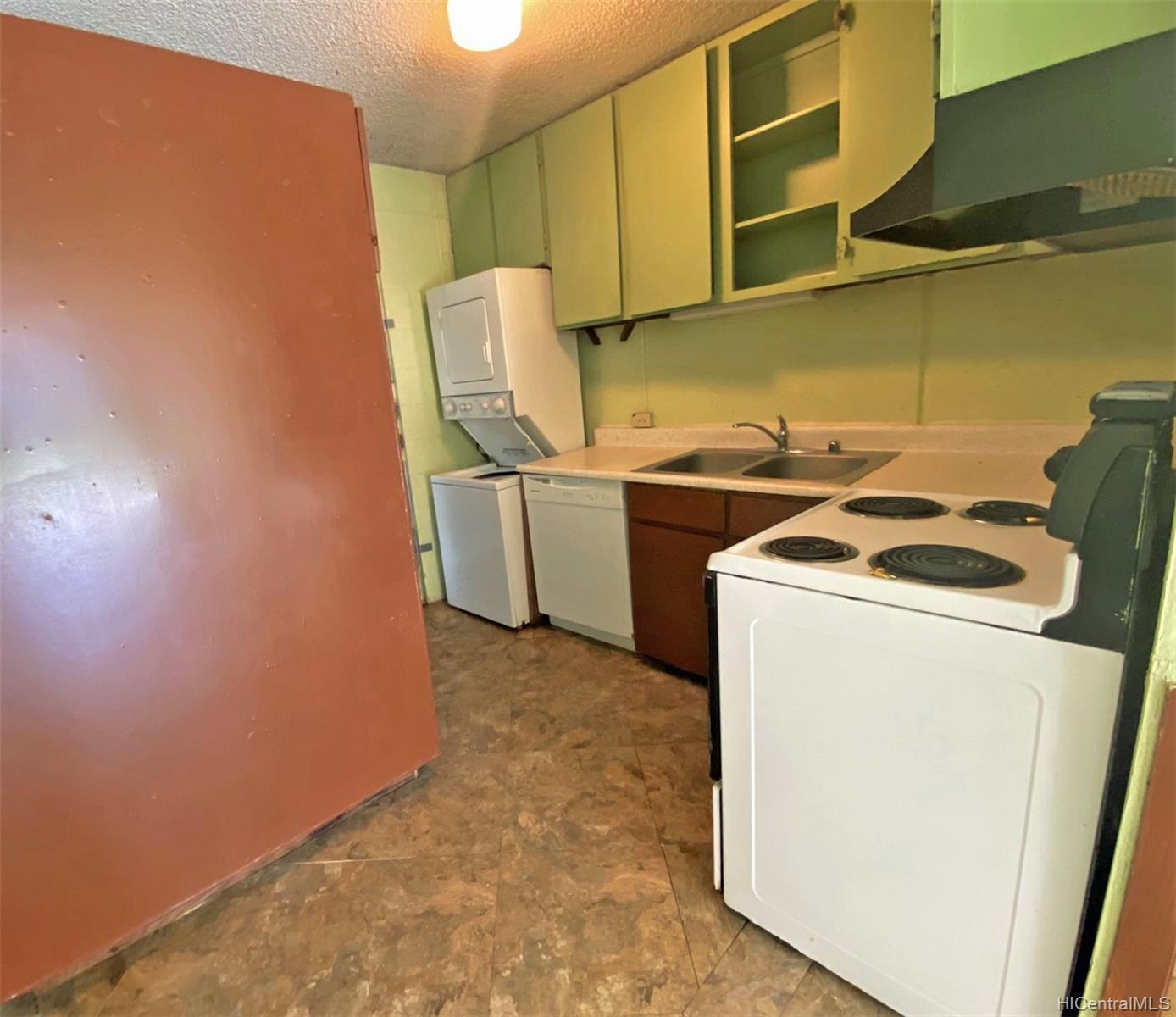 95-055 Waikalani Drive  Unit H107