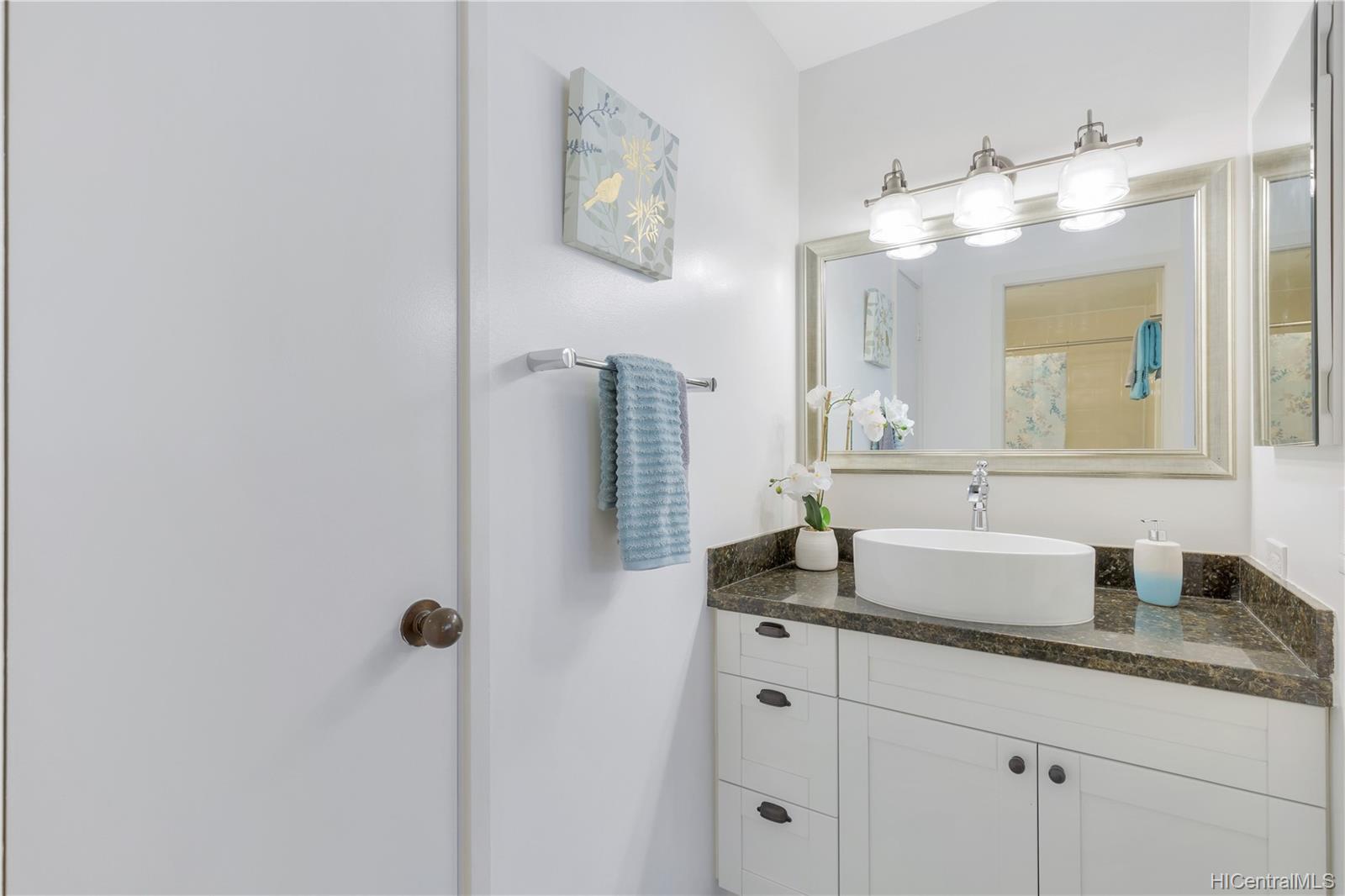 876 Curtis Street  Unit 603