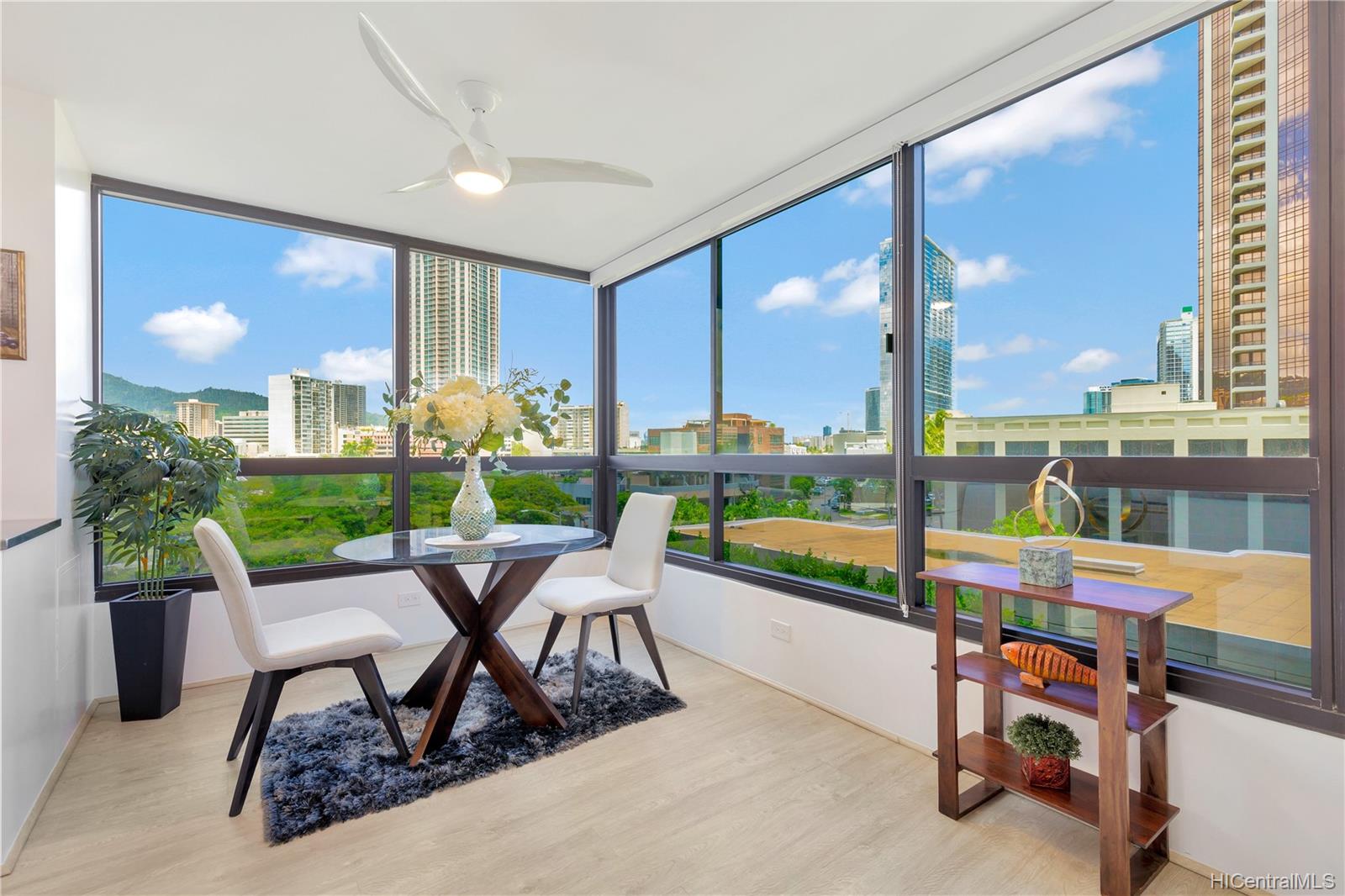 876 Curtis Street  Unit 603