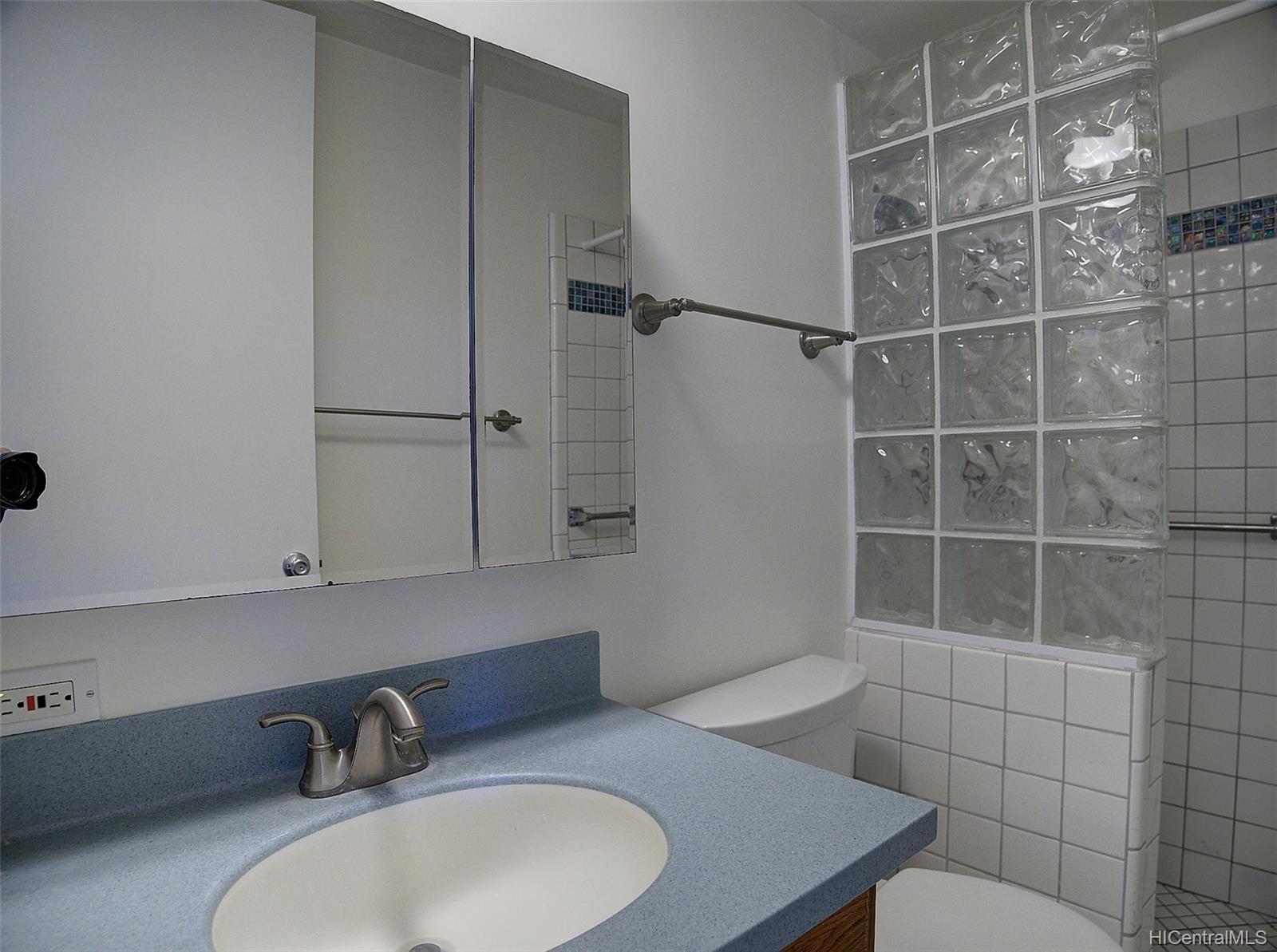 4300 Waialae Avenue  Unit A203