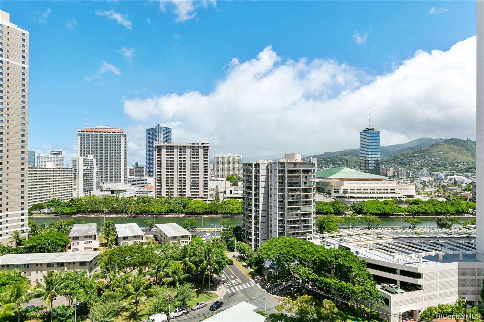 411 Hobron Lane  Unit 1512
