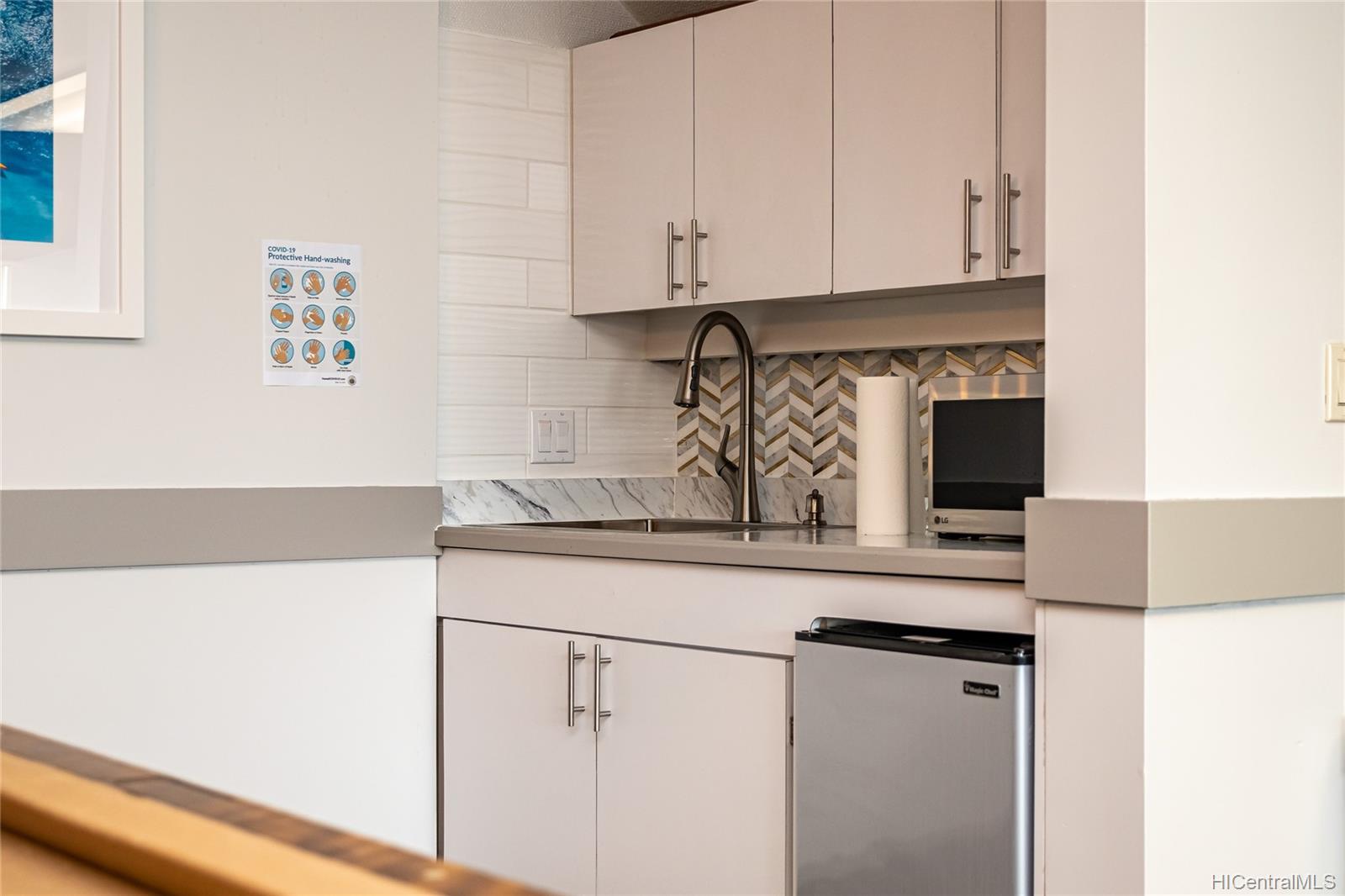 1750 Kalakaua Avenue  Unit 202