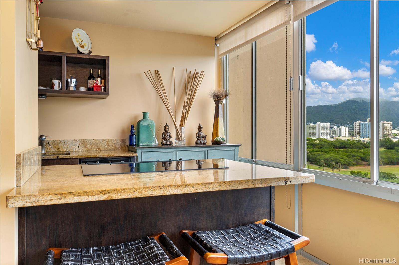 2415 Ala Wai Boulevard  Unit 1202