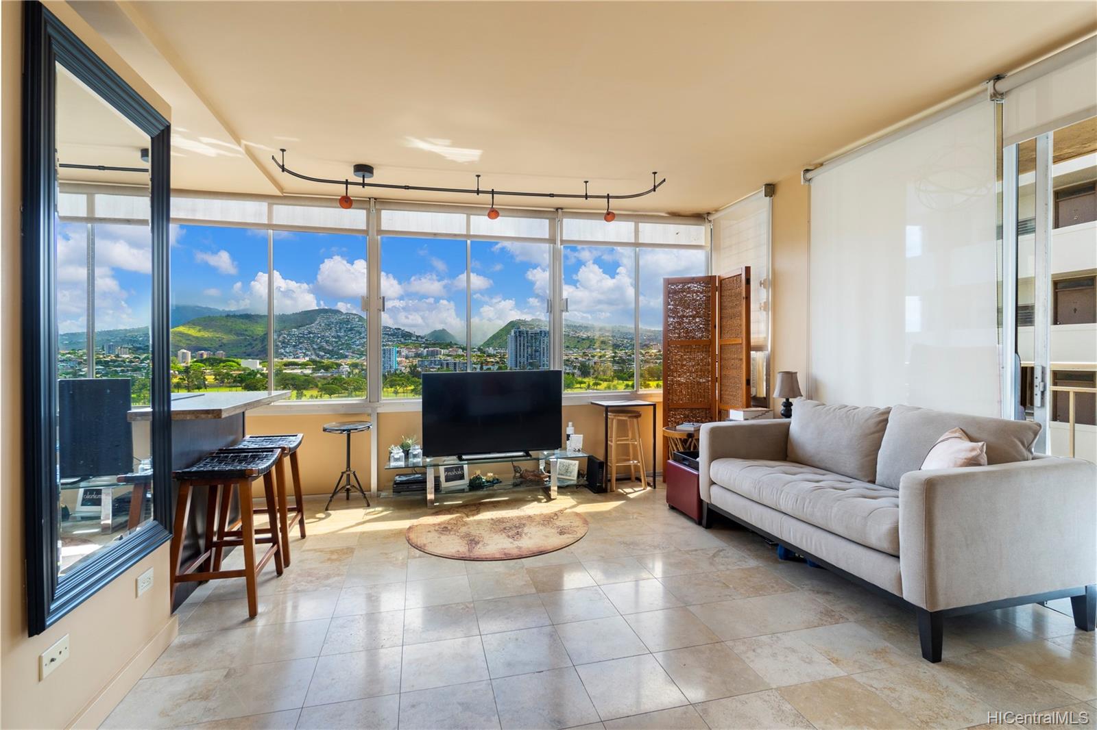 2415 Ala Wai Boulevard  Unit 1202