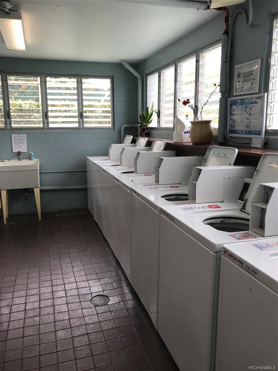 2630 Kapiolani Boulevard  Unit 1403
