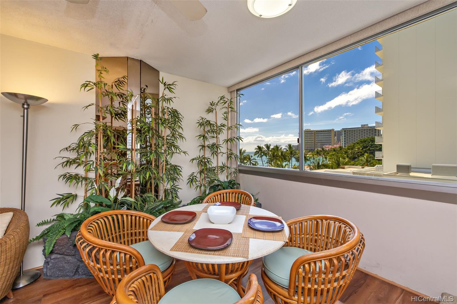2500 Kalakaua Avenue  Unit 503