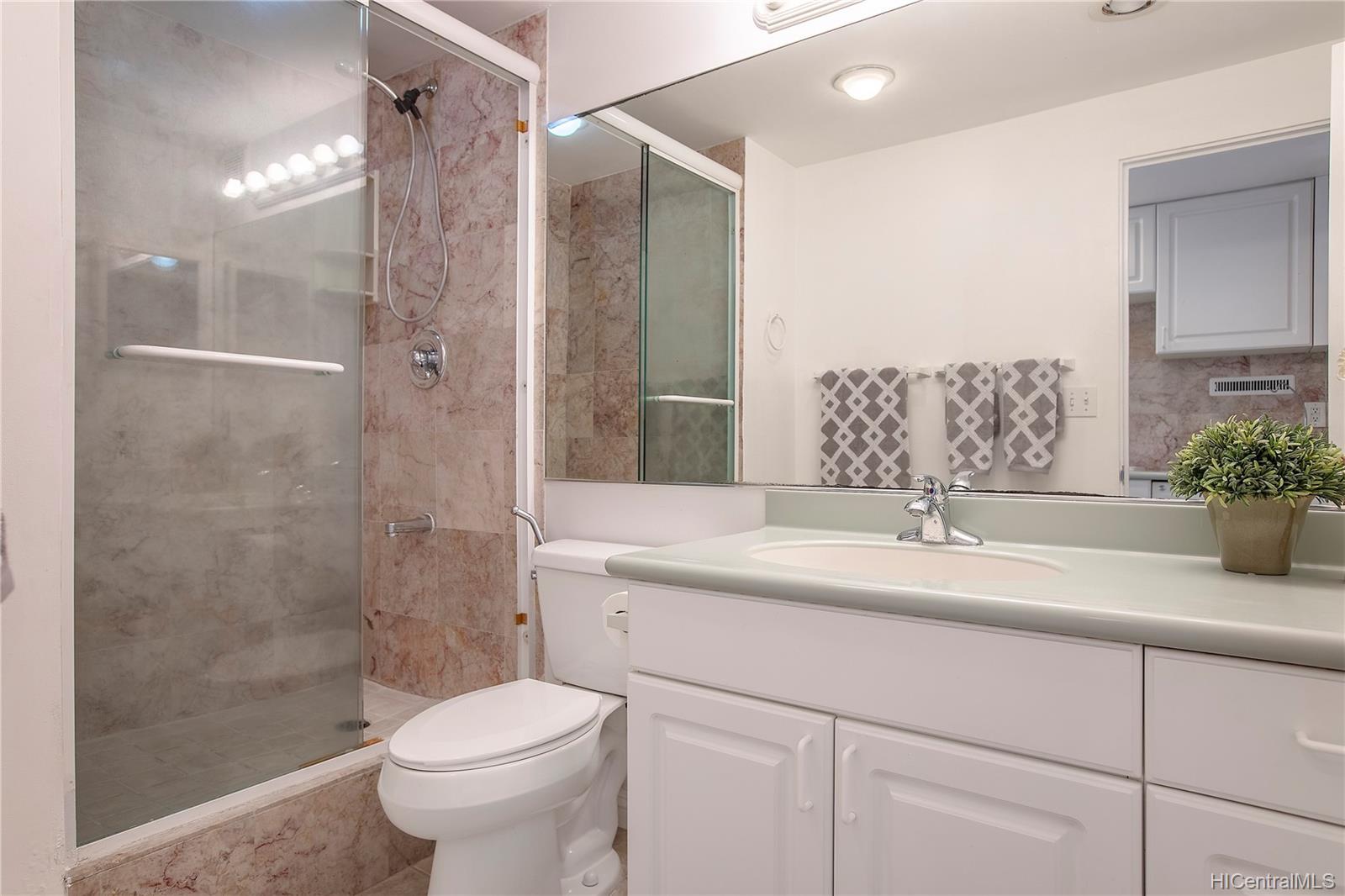 1720 Ala Moana Boulevard  Unit 508 B