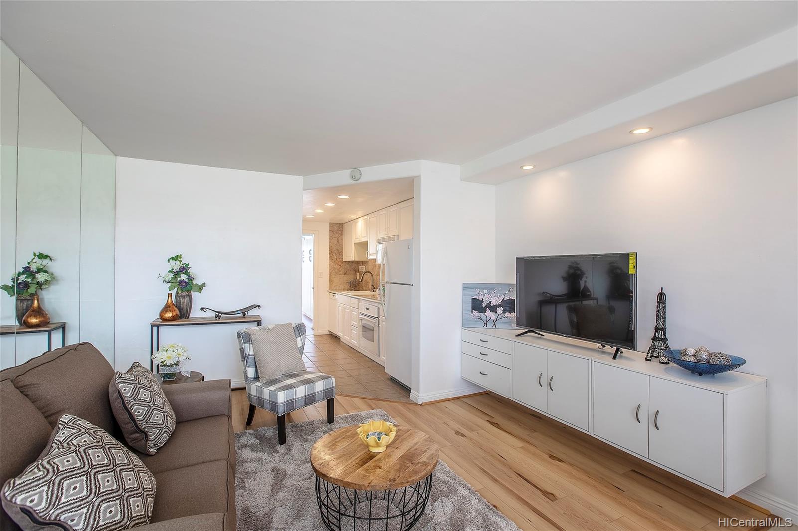 1720 Ala Moana Boulevard  Unit 508 B