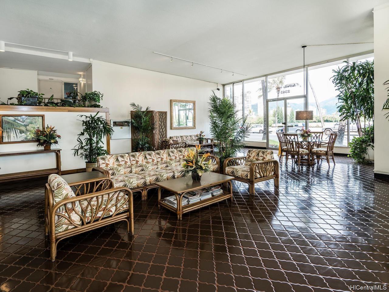 2345 Ala Wai Boulevard  Unit 1101