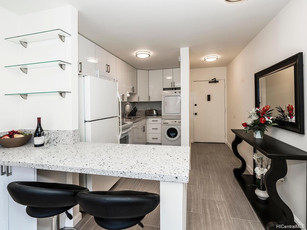 2345 Ala Wai Boulevard  Unit 1101