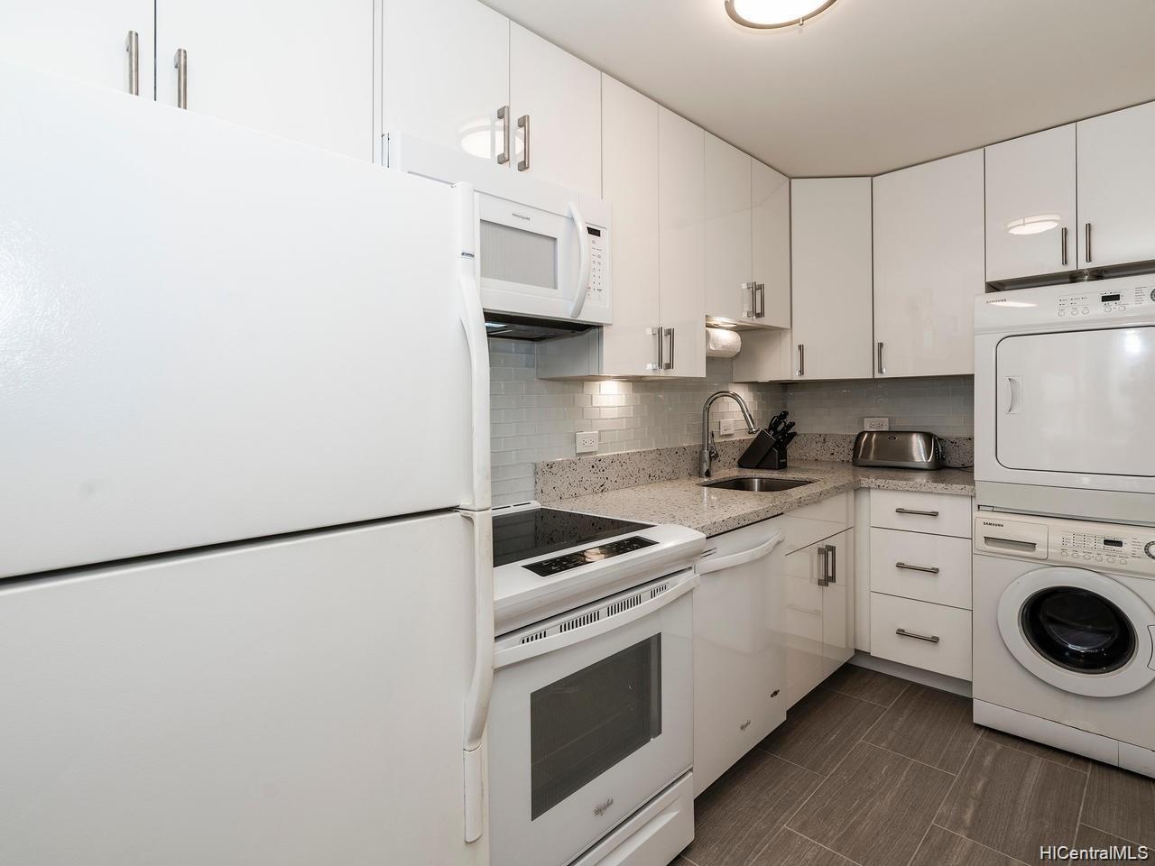2345 Ala Wai Boulevard  Unit 1101